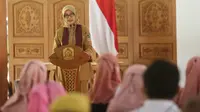 Bupati Banyuwangu Ipuk Fiestiandani saat acara prosesi penyerahan SK PPPK di Pendopo Sabha Swagata Blambangan, Senin (20/6/2022).