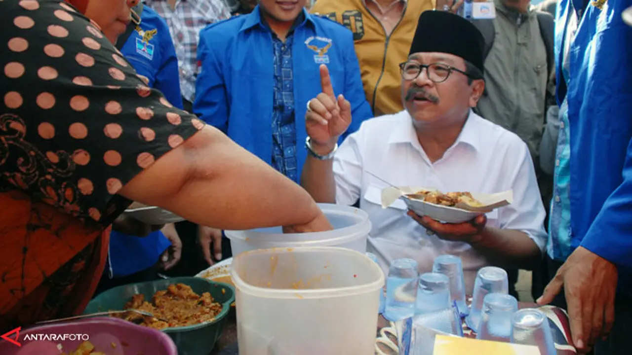 soekarwo-dijagokan-130828b.jpg