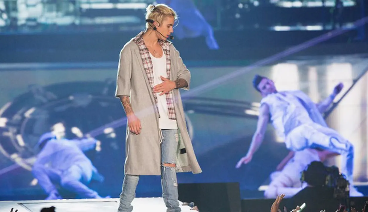 Baru-baru ini Justin Bieber kembali mengecewakan para penggemarnya. Bukan soal membuat ulah atau bersikap tidak sopan, melainkan soal pembatalan tur konsernya yang selama ini sedang dijalaninya.  (AFP/Mat Hayward)