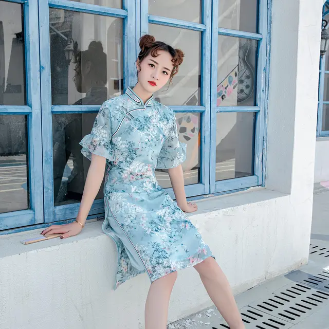 4 Trik Penataan Rambut untuk Maksimalkan Gaya Cheongsam di Momen Imlek