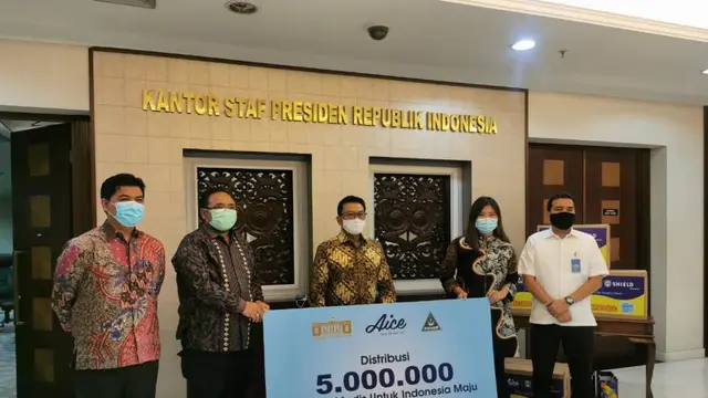 Aice Grup Memproduksi dan Bagikan 5 Juta Masker di 20 Kota