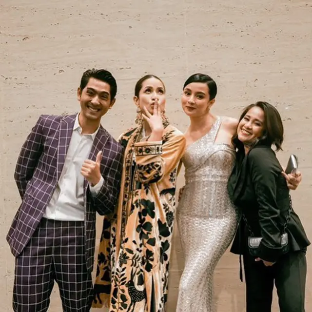 Borong Penghargaan, Ini 6 Potret Pemain Ikatan Cinta di Indonesian Drama Series Awards