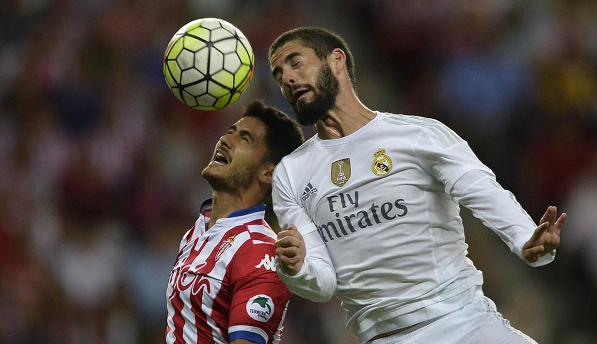 Pemain Real Madrid, Francisco Román Alarcón Suárez atau Isco, merupakan gelandang berkebangsaan Spanyol yang saat ini masih berusia 23 tahun. (AFP/Miguel Riopa)