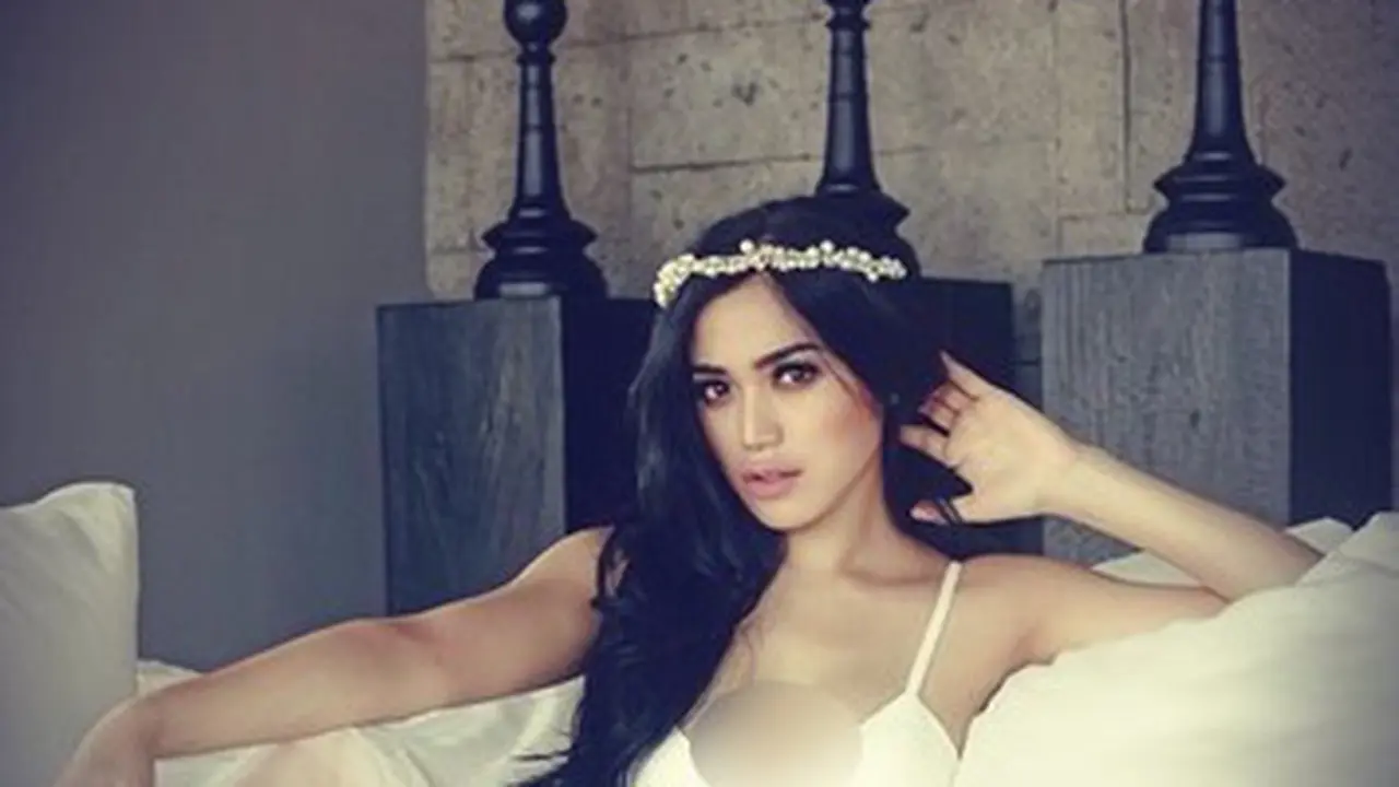 4 Gaun Cantik Jessica Iskandar