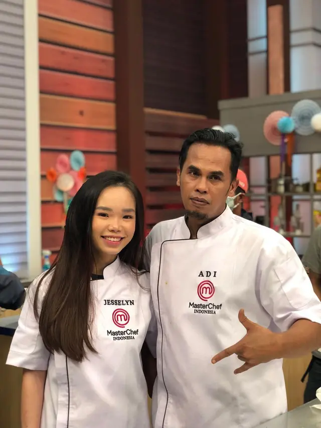 6 Momen Keakraban Jesselyn dan Lord Adi di MasterChef Indonesia Season 8