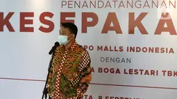 CEO PT Lippo Malls Indonesia Eddy Mumin memberi sambutan pada penandatanganan kesepakatan Lippo Malls dan PT Supra Boga Lestari (RANC) di Jakarta, Selasa (8/9/2020). RANC berencana menempati Senayan Park (Spark), Lippo Mall Puri, Orange County dan CityWalk Elvee. (Liputan6.com/Fery Pradolo)