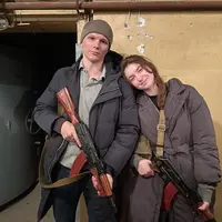 Di tengah situasi yang memanas di Ukraina, ada cerita cinta yang patut disimak dari pasangan yang baru menikah (instagram/yarynarieva)
