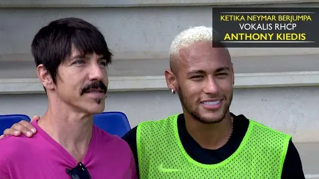 https://www.vidio.com/watch/494367-ketika-neymar-bertemu-dengan-vokalis-red-hot-chilli-peppers