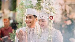 Potret pernikahan Bintang Emon dan Alca. (Foto: Imagenic)