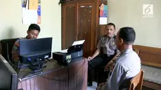 Polres Blora memeriksa Bripka Riyanto, polisi yang terekam menampar seorang wanita. Rekaman peristiwa tersebut menjadi viral di sosial media.