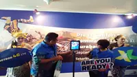 Dian Siswarini, Presiden Direktur XL, bertelekonferensi langsung dari Surabaya dengan Double Robotic (Corry Anestia/Tekno Liputan6.com)