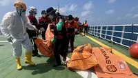Tim gabungan kembali menemukan tiga jasad korban kecelakaan Kapal Motor (KM) Virgo Transport 8 di perairan Masalembo, Laut Jawa, Selasa pagi. (Dok. Antara)