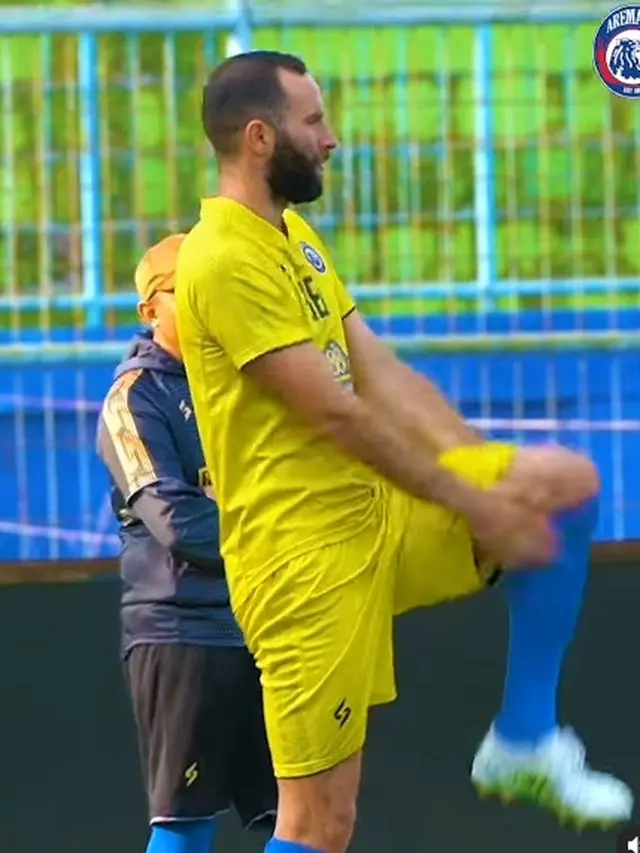 6 Potret Sergio Silva Resmi Latihan dengan Arema FC, Ikut Perkuat di BRI Liga 1