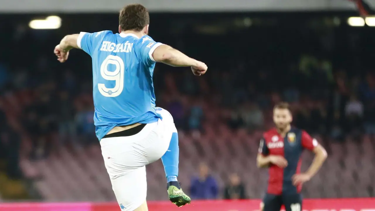 Gol Berkelas Higuain Jadikan Ia Striker Tertajam di Serie A