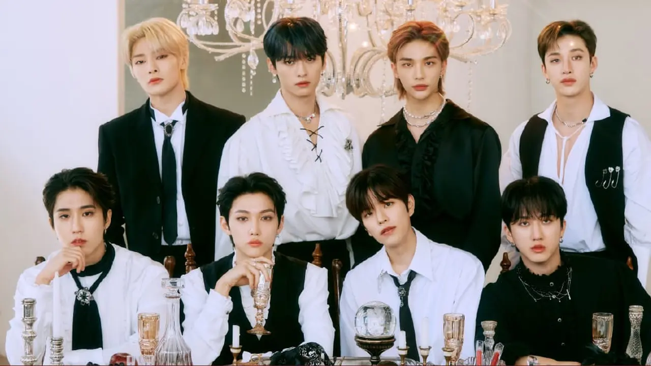 Stray Kids