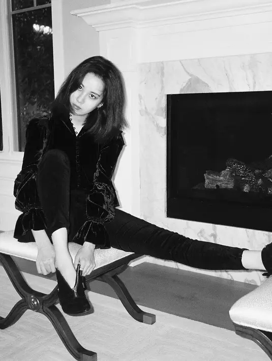 Hingga pada akhirnya Seohyun pun memberanikan diri untuk melakukan solo karier. (Foto: instagram.com/seojuhyun_s)