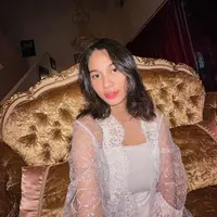 Selebgram Azizah Salsha belakangan ramai jadi pembicaraan di dunia maya. [Instagram/azizahsalsha_]