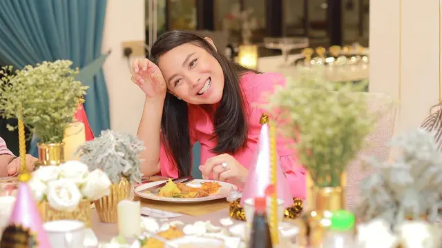 Momen Baby Shower Whulandary Herman di Malaysia. (Sumber: Instagram/whulandary)