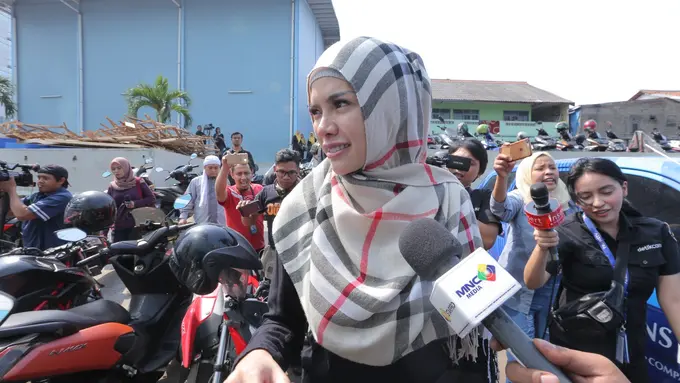 [Bintang] Nikita Mirzani