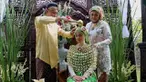 Adat istiadat memang tak pernah lepas dalam kehidupan sehari-hari. Warisan nenek moyang itu melekat dalam beberapa rutinitas dan upacara yang bernuansa sakral. Pernikahan menjadi salah satu upacara yang sangat kaya dengan unsur budaya adat.