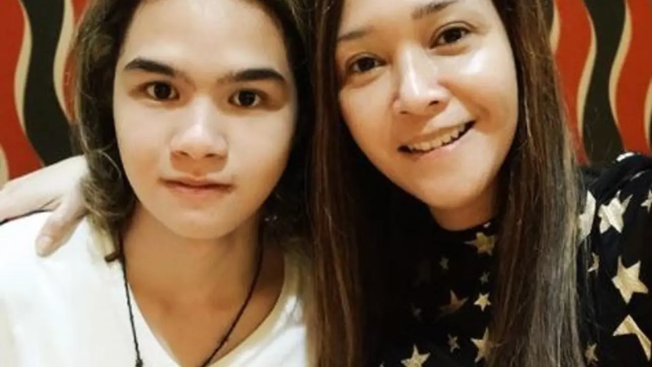[Bintang] Maia Estianty dan Dul Jaelani