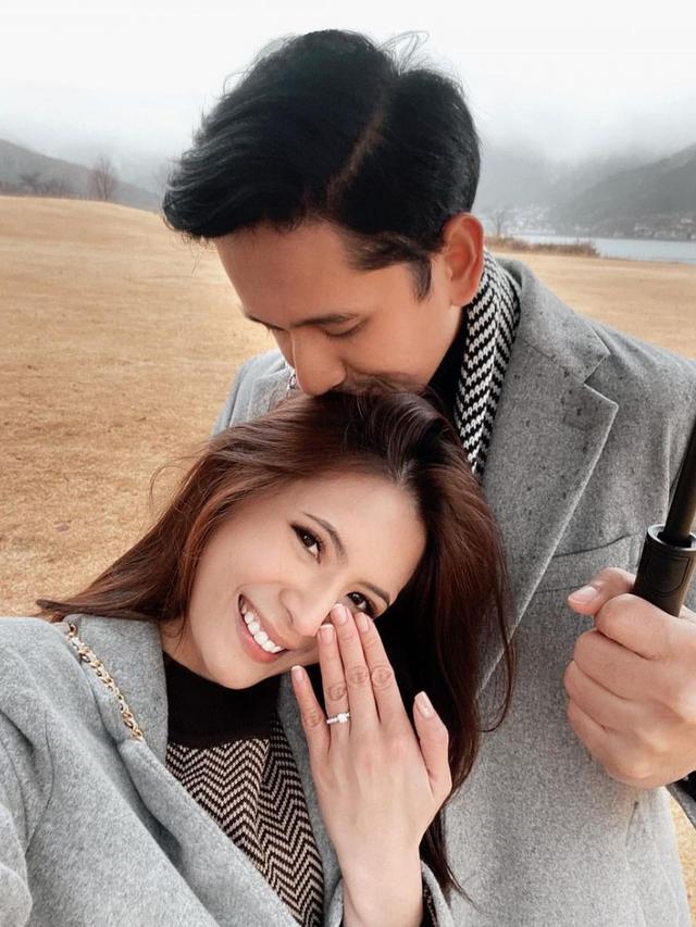 Sweet Banget, Ini 8 Momen Lamaran Artis yang Curi Perhatian di 2020