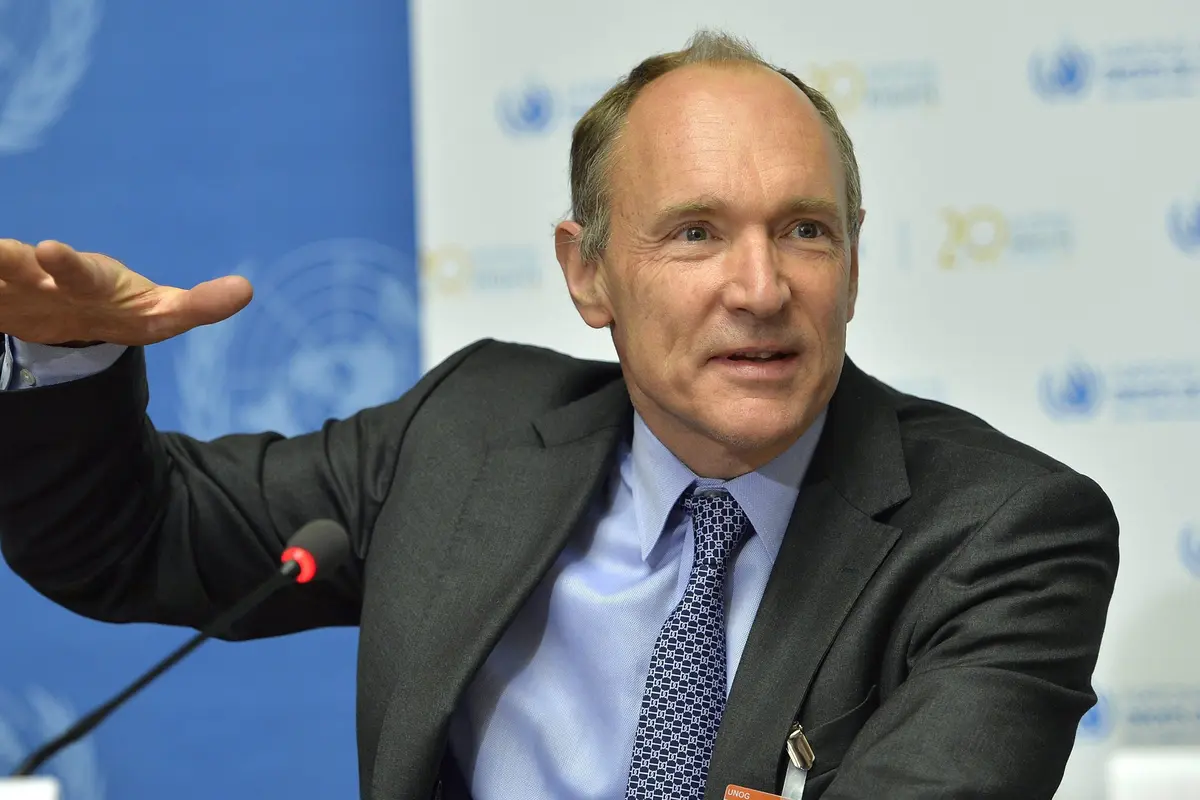 Penemu World Wide Web Rayakan Ulang Tahun ke-59