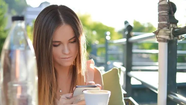 [Fimela] 3 Zodiak On Time yang Antitelat Saat Janjian