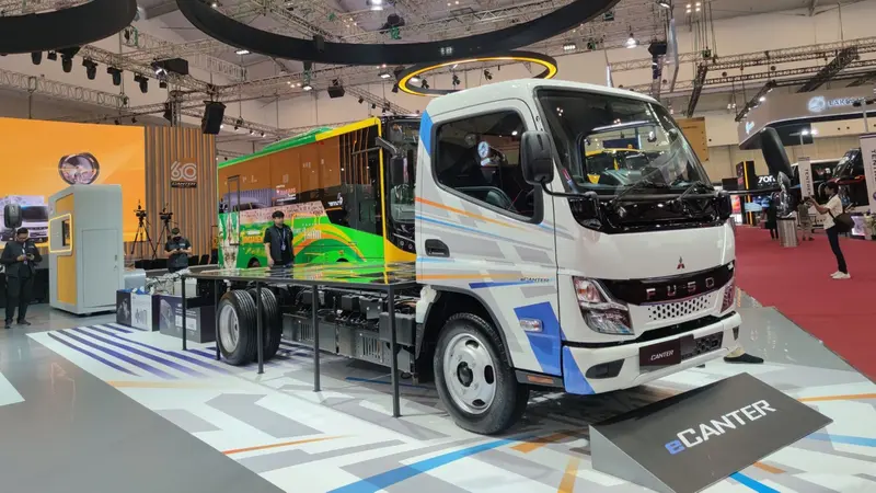 Mitsubishi Fuso eCanter