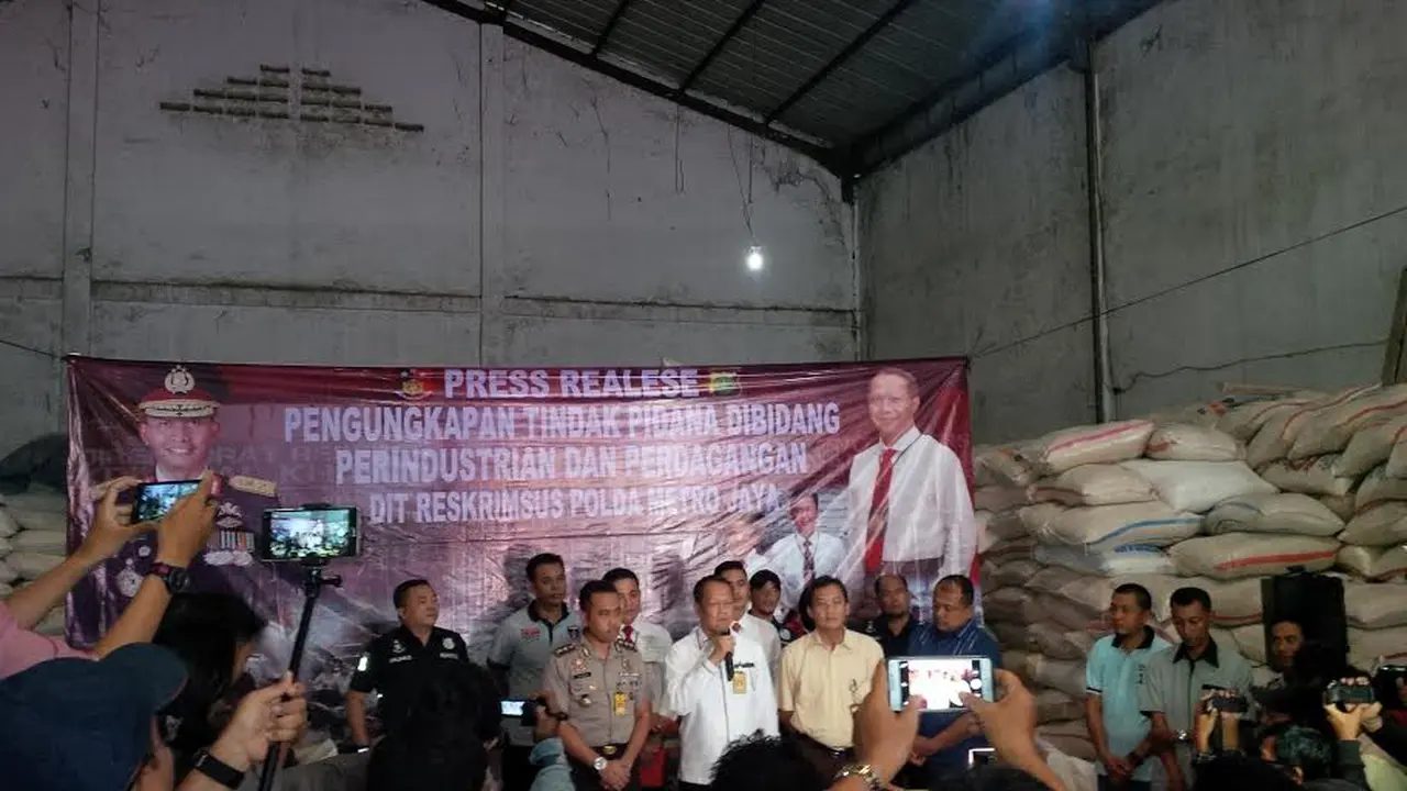 20160426-Gudang-Beras-Oplosan-Vietnam-Dadap-Tangerang