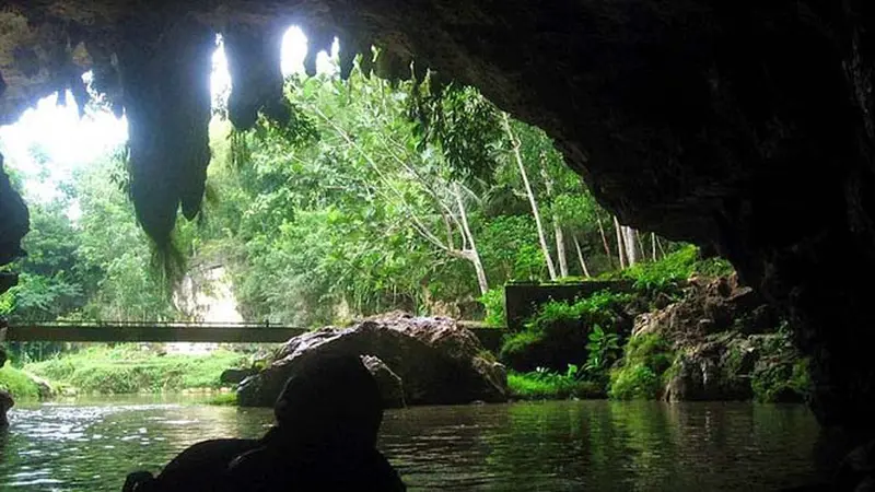 Keelokan Goa Pindul yang Memukau