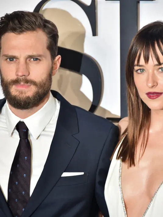 Berbagai tanggapan dari netizen pun langsung berdatangan. Seketika, kolum komentar instagram milik Dakota dipenuhi komentar dari netizen. (AFP/Bintang.com)