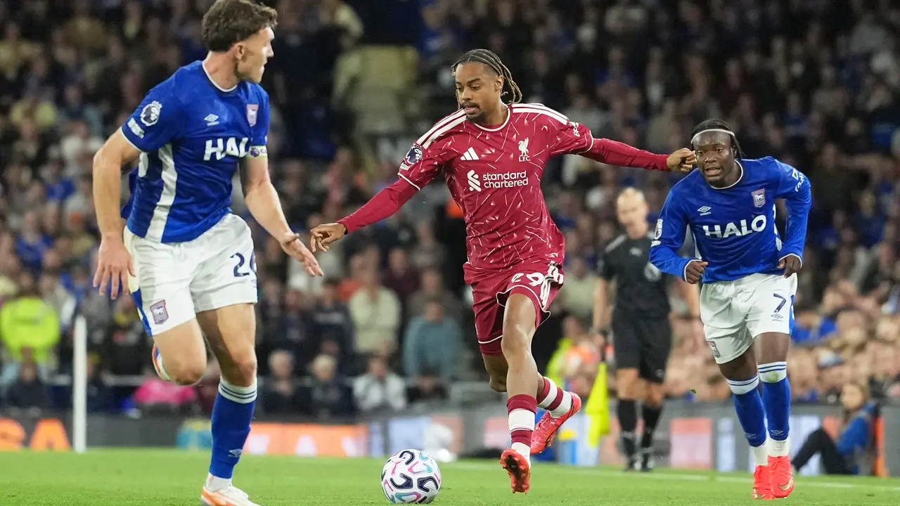 Pemain Liverpool Bradley Barcola