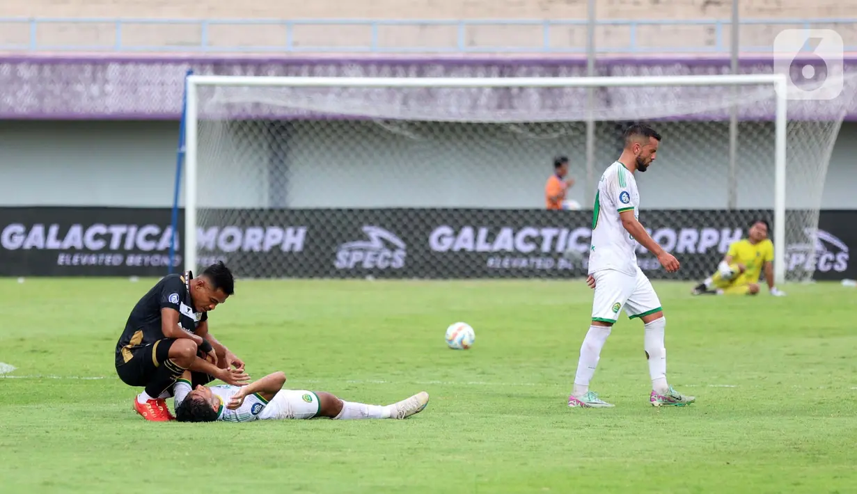 Sementara Persikabo 1973 semakin terpuruk di zona degradasi dengan 17 poin dari 28 laga. (Bola.com/M Iqbal Ichsan)