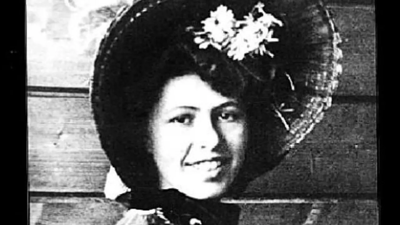 Sophie Taeuber-Arp, Satu-satunya Perempuan yang Hiasi Uang Kertas