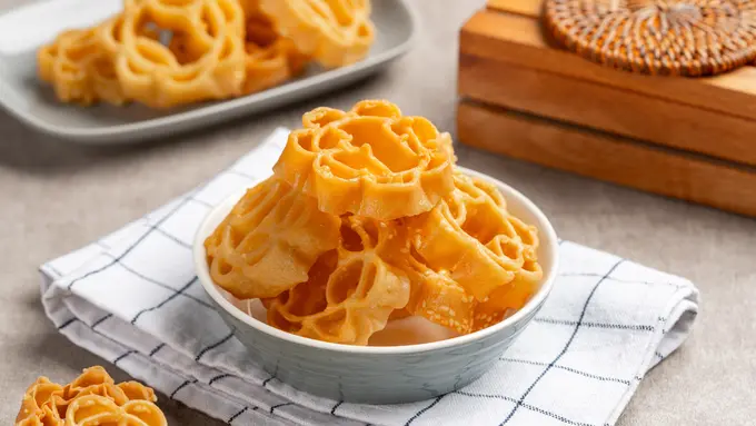 resep kembang goyang super renyah