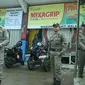 Pemilik warung makan di Sumenep bakal dikenai sanksi jika tetap buka saat Ramadan. (Liputan6.com/Mohamad Fahrul)