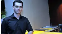 Anak Fachri Albar Suka Dengarkan Lagu God Bless