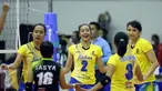 Pevoli putri Jawa Barat bersorak usai unggul atas Kalimantan Timur di fase grup Y PON XIX Jabar di Gelora Sabilulungan Si Jalak Harupat, Kab Bandung, Rabu (21/9). Tim Jabar unggul tiga set (25-14, 25-16, 25-10). (Liputan6.com/Helmi Fithriansyah)
