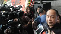 Supriansa usai dipanggil pengawas internal KPK di Gedung KPK, Jakarta, Senin (23/2/2015). (Liputan6.com/Herman Zakaria)