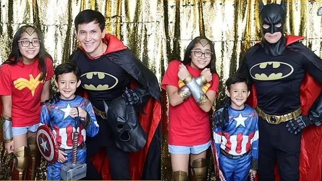 Jadi Duda, Ini 6 Potret Kebersamaan Marcelino Lefrandt dengan Kedua Anaknya
