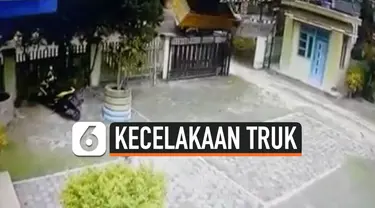 TRUK TABRAKAN