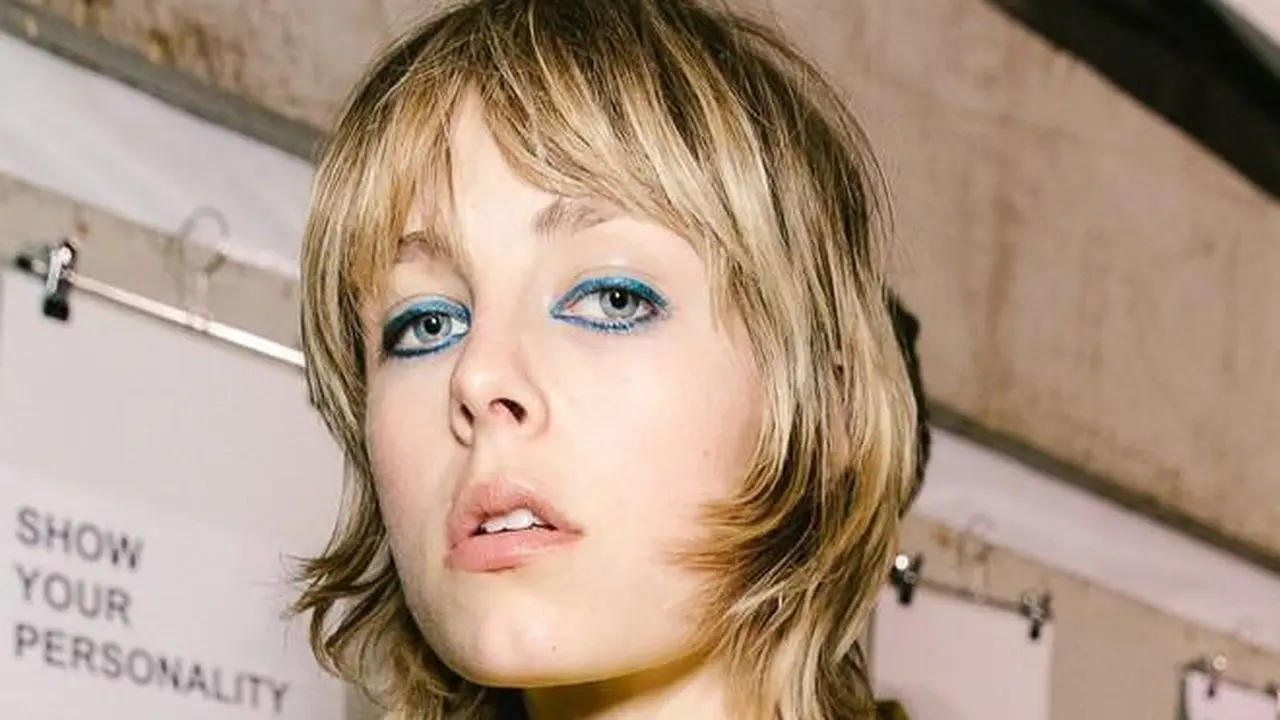 On Trend: Eyeliner Warna-Warni