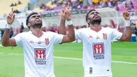 Yakob dan Yance Sayuri. (Bola.com/Dok.Instagram Malut United).