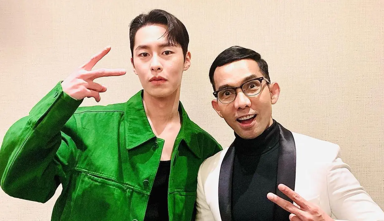 <p>Lee Jae Wook menggelar fan meeting di The Kasablanka Hall, Jakarta pada 25 Februari 2023. Kala itu, bintang Alchemy of Souls itu mengira Indra Herlambang masih berusia 20 tahunan. "Disangka umur 22 sama Lee Jae-Wook adalah prestasi terbesar dalam hidup saya," tulis Indra. (Foto: Instagram/ indraherlambang)</p>