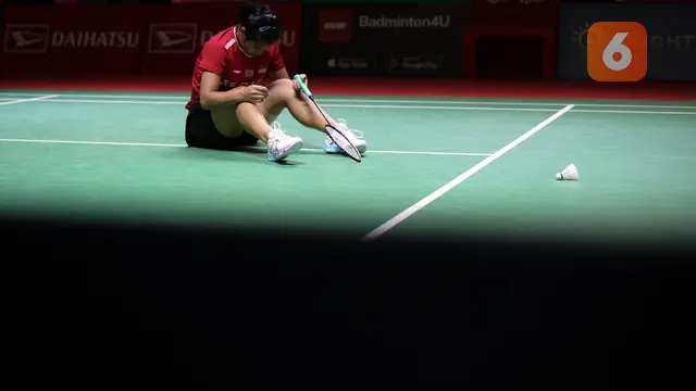 Foto: Istora Bergemuruh Kekecewaan, Tiga Wakil Indonesia Termasuk Apriyani/Fadia Tumbang pada Laga yang Sama di Indonesia Masters 2023