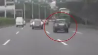Jangan Ditiru, Aksi Zig Zag di Jalan Tol Tanpa Menyalakan Sein