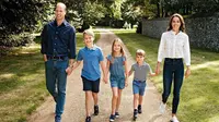 Intip potret kartu keluarga Pangeran William dan Kate Middleton untuk kartu ucapan Natal (instagram/princeandprincessofwales)