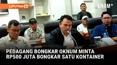 Rifai Silalahi, pedagang thrifting di Pasar Senen, Jakarta, membongkar ada oknum culas yang mengambil untung dari impor baju ilegal. Rifai bahkan membongkar, satu kontainer baju ilegal yang masuk, harus membayar Rp500 juta. Uang tersebut akhirnya mas...