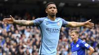 Gabriel Jesus mengaku senang dengan kembalinya Sergio Aguero dari cedera kaki. (AFP / Anthony Devlin)